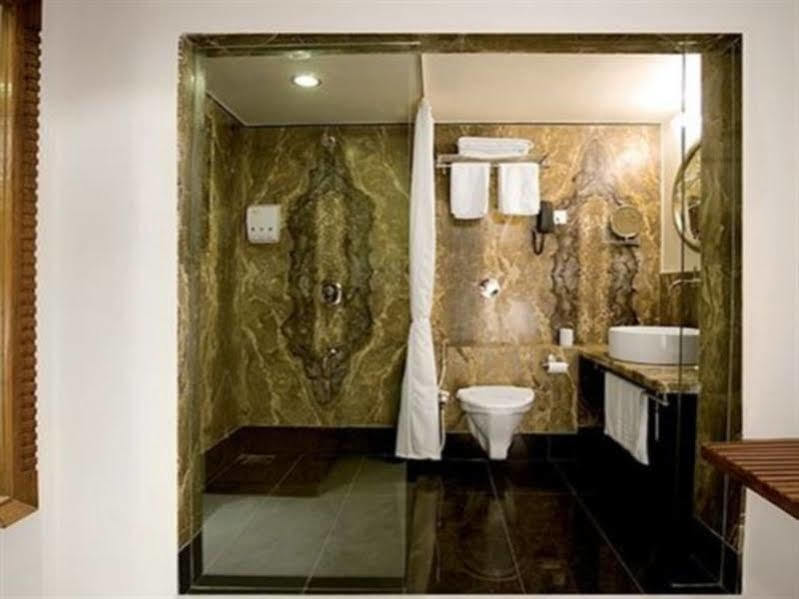 Hotel Jewel Of Chembur Mumbai Kültér fotó