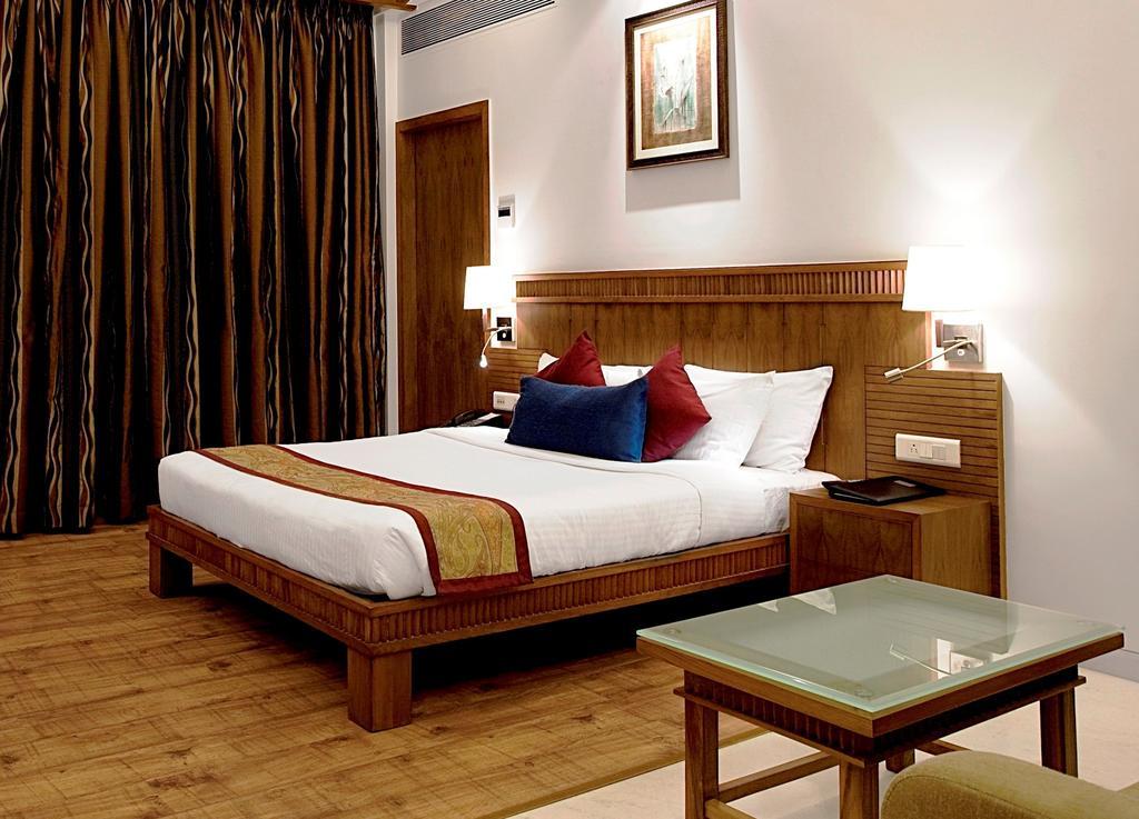 Hotel Jewel Of Chembur Mumbai Kültér fotó