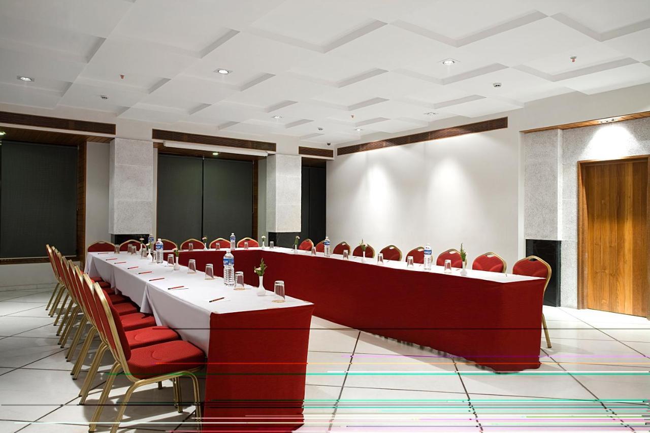 Hotel Jewel Of Chembur Mumbai Kültér fotó
